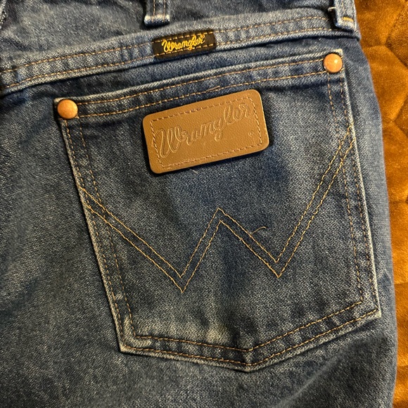 Vintage wrangler denim jeans 31x32 no holes worn in look western style work pant - Picture 2 of 4